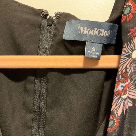 ModCloth Faux Wrap Dress - Picture 3 of 6